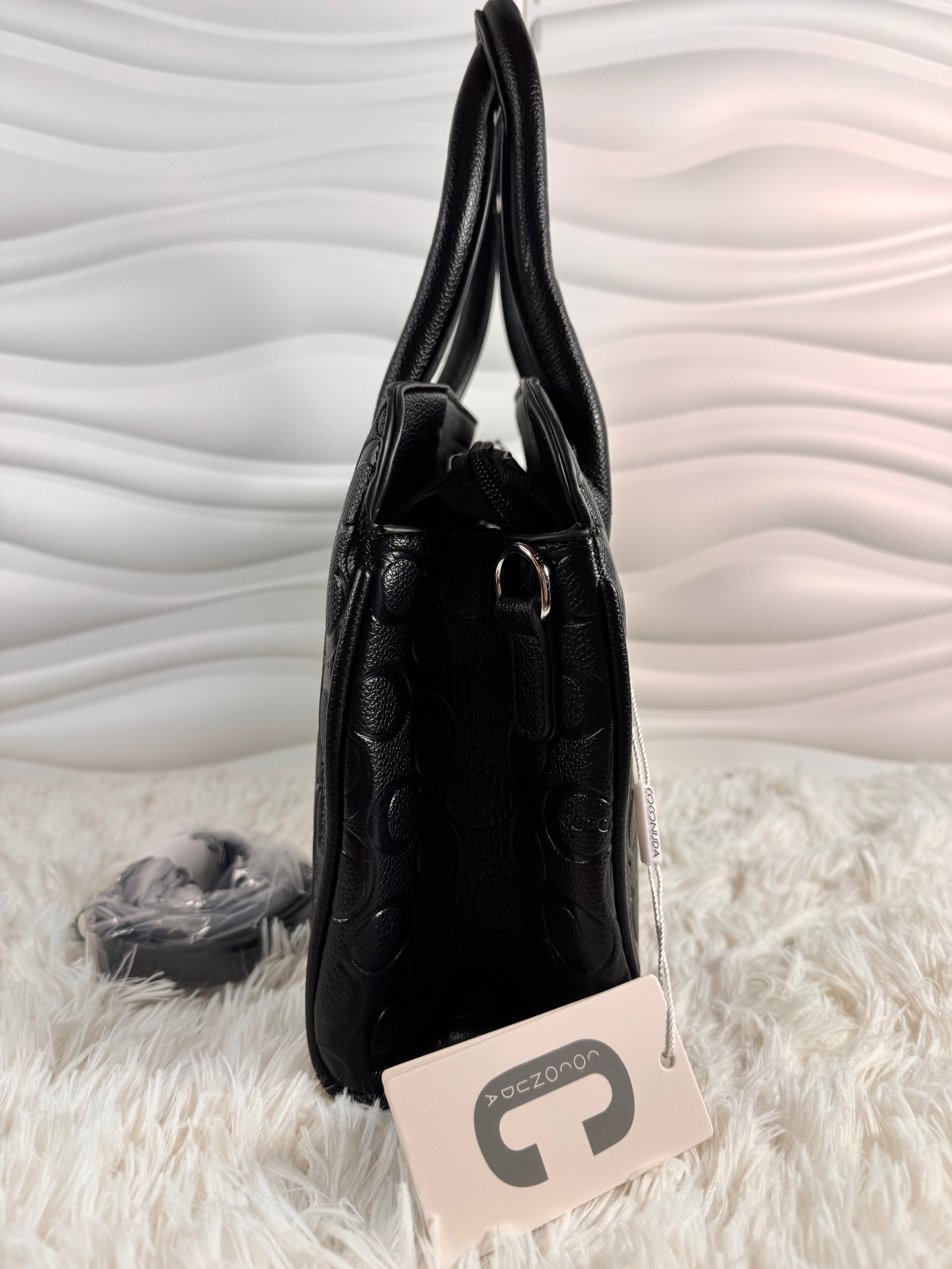 Black Unique Coconuda